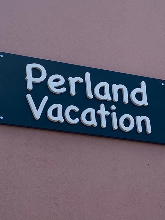 Perland Vacation Apartment ซีดารี ภายนอก รูปภาพ