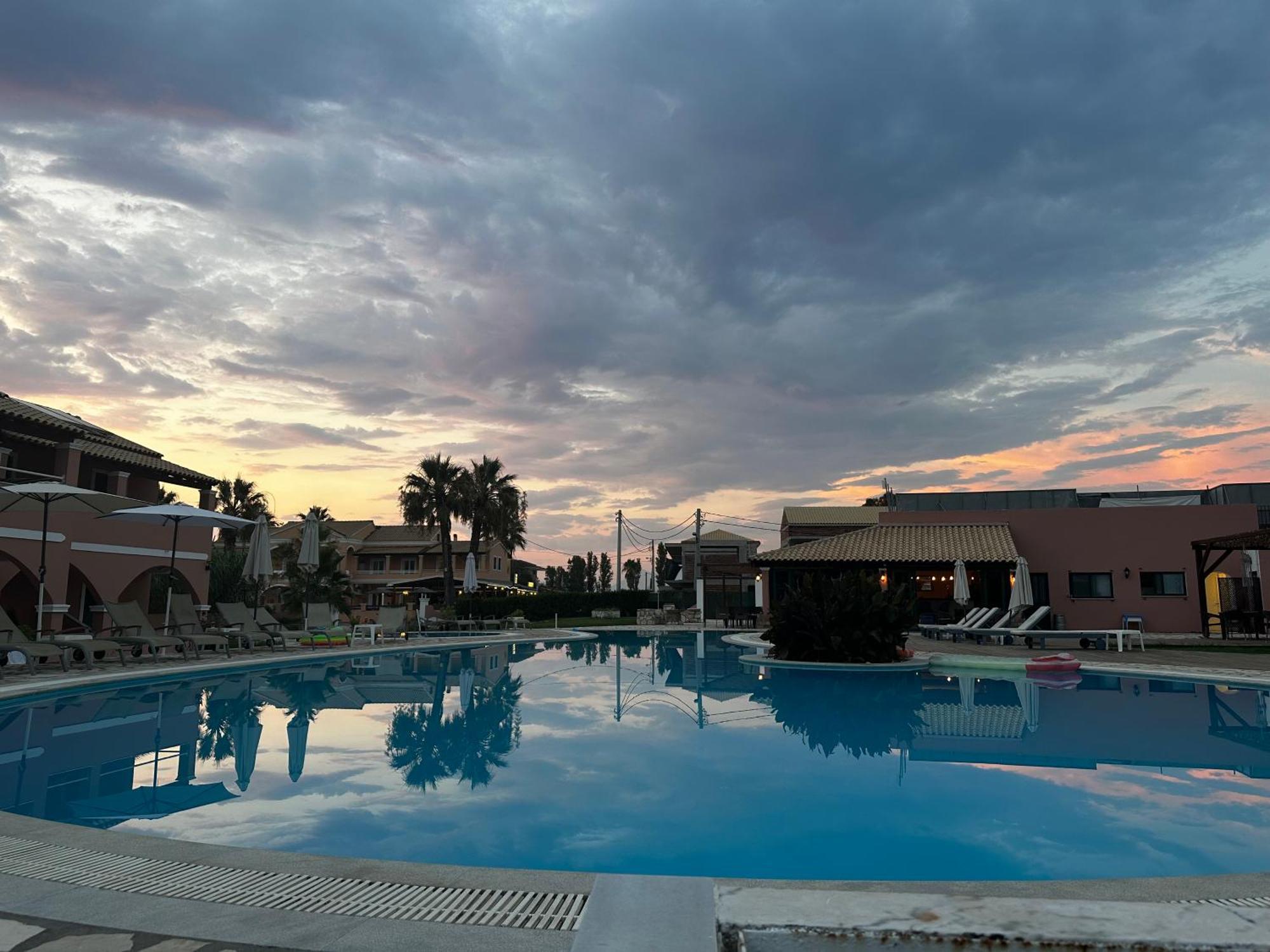 Perland Vacation Apartment ซีดารี ภายนอก รูปภาพ