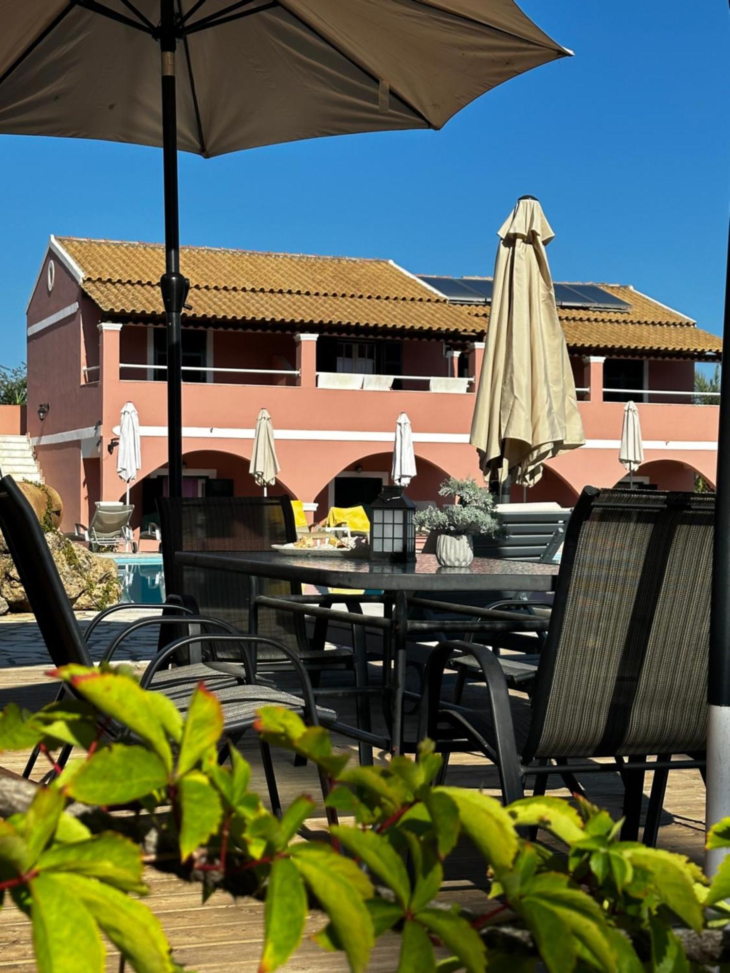 Perland Vacation Apartment ซีดารี ภายนอก รูปภาพ