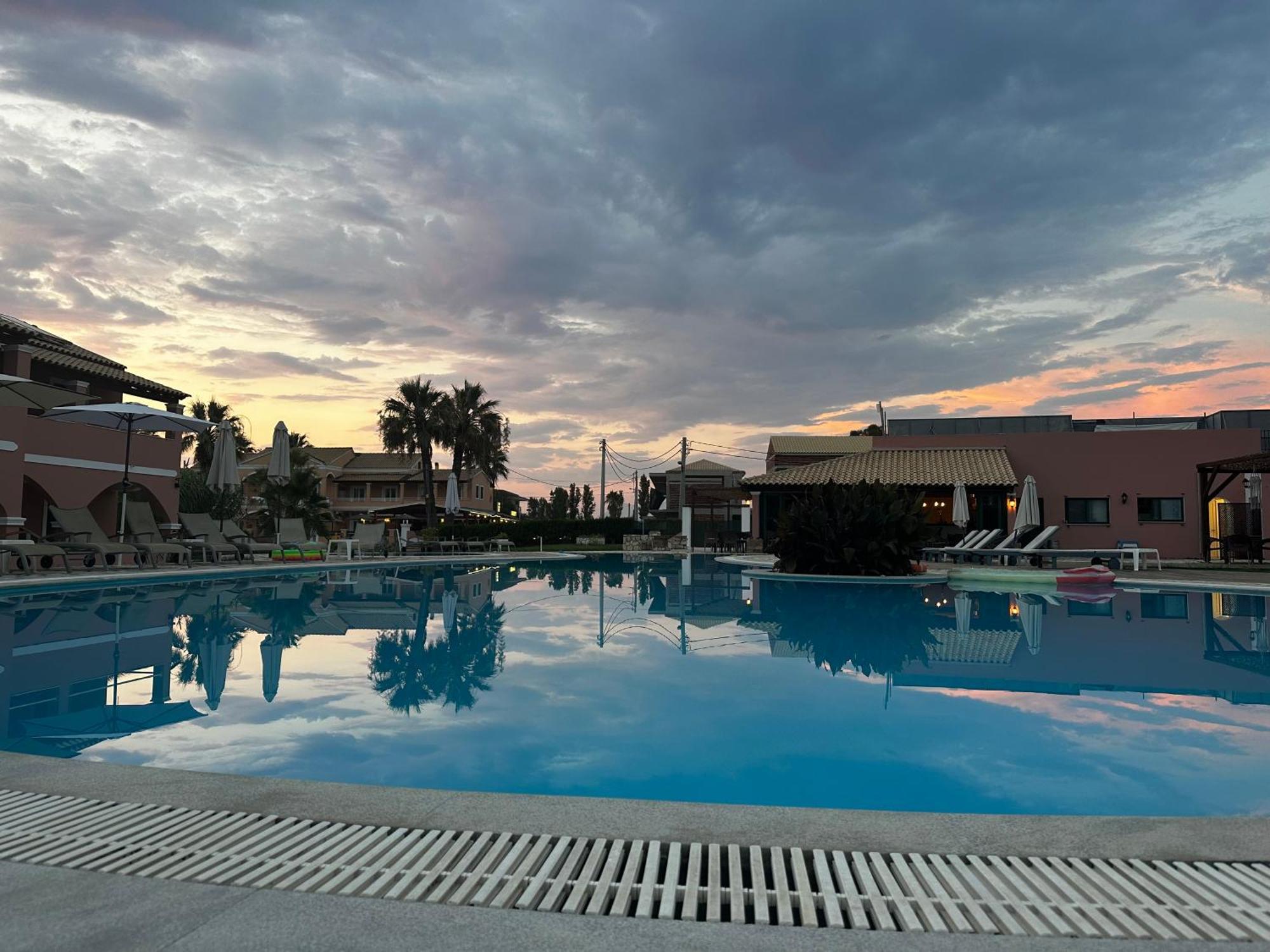 Perland Vacation Apartment ซีดารี ภายนอก รูปภาพ